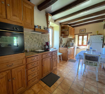 French property for sale in Val-d'Oire-et-Gartempe, Haute-Vienne - €194,400 - photo 5