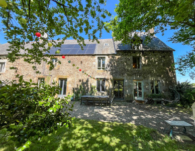 Maison à vendre à Pleine-Fougères, Ille-et-Vilaine, Bretagne, avec Leggett Immobilier