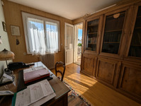 Maison à vendre à La Couronne, Charente - 231.000 € - photo 9