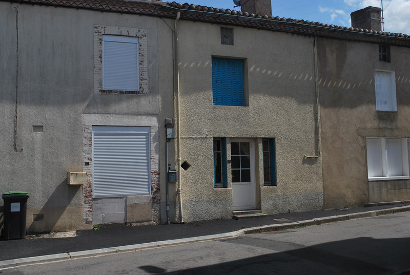 Maison à vendre à Val-d'Oire-et-Gartempe, Haute-Vienne - 46.600 € - photo 1