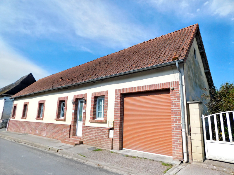 French property for sale in Contay, Somme - €179,500 - photo 1