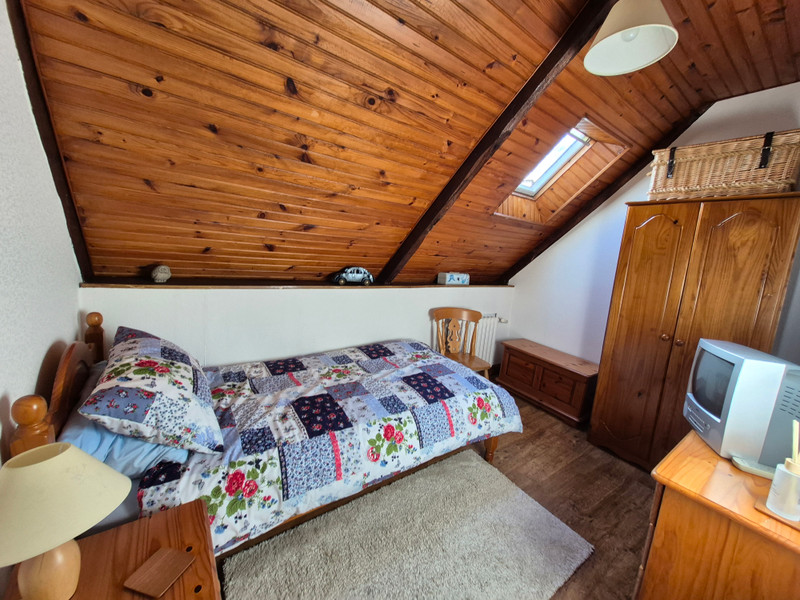 French property for sale in Pont-Melvez, Côtes-d'Armor - €185,000 - photo 9