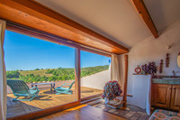 Propriété à vendre à Saint-Julien-d'Asse, Alpes-de-Haute-Provence - 530 000 € - photo n°2