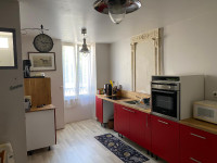 Maison à vendre à Saint-Jean-d'Angély, Charente-Maritime - 140.000 € - photo 2