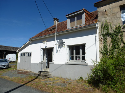 French property for sale in Lafat, Creuse - €59,950 - photo 3
