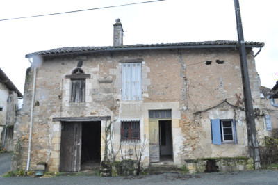 Maison à vendre à Sorges et Ligueux en Périgord, Dordogne, Aquitaine, avec Leggett Immobilier