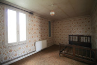 Maison à vendre à Longré, Charente - 64.600 € - photo 8