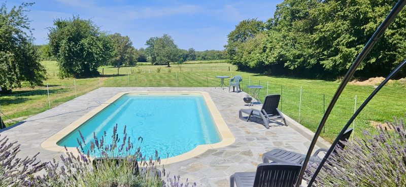 French property for sale in Bazelat, Creuse - €267,500 - photo 1