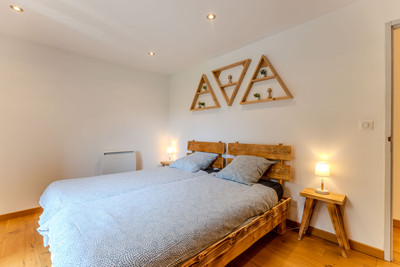 French property for sale in Le Bourg-d'Oisans, Isère - €630,000 - photo 6