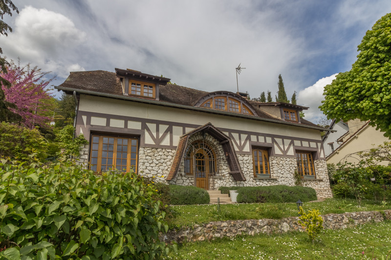 Maison à vendre à Ézy-sur-Eure, Eure - 425.500 € - photo 1