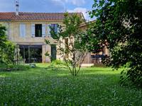 French property, houses and homes for sale in Beautiran Gironde Aquitaine