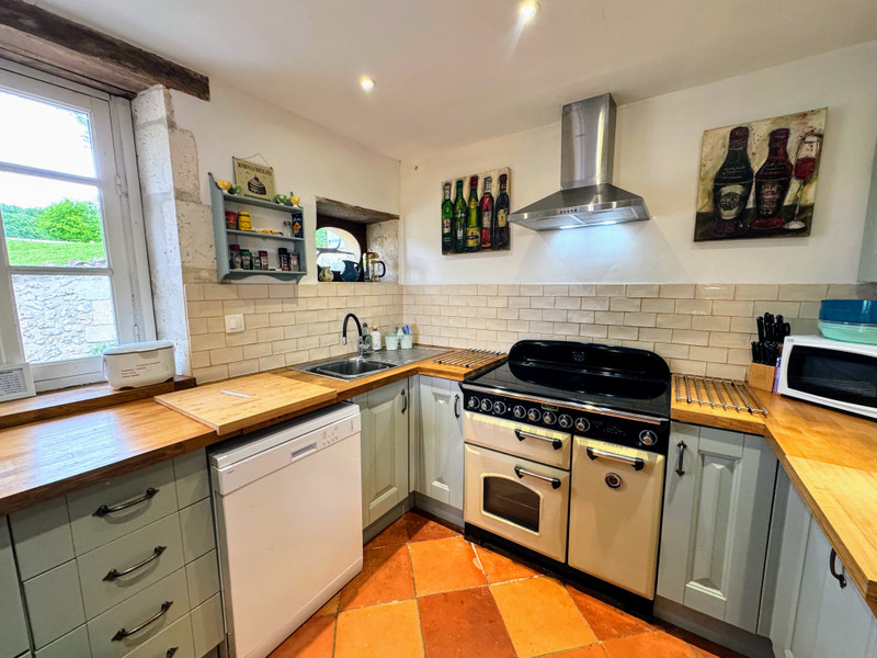 French property for sale in Montboyer, Charente - €318,000 - photo 5