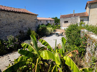 Maison à vendre à Salles-de-Villefagnan, Charente - 152.000 € - photo 10