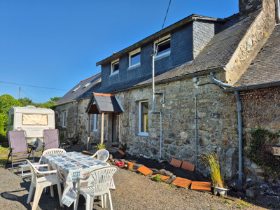 Maison à vendre à Plourac'h, Côtes-d'Armor, Bretagne, avec Leggett Immobilier
