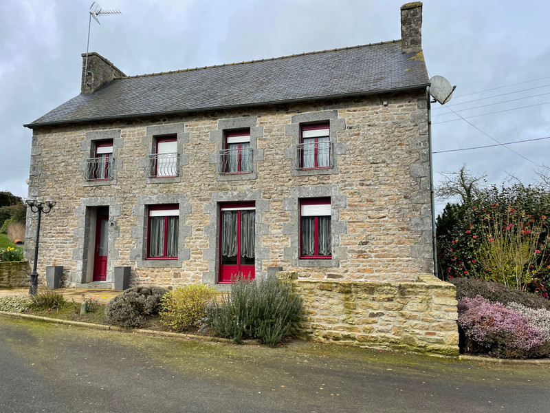 French property for sale in Le Mené, Côtes-d'Armor - €240,750 - photo 2