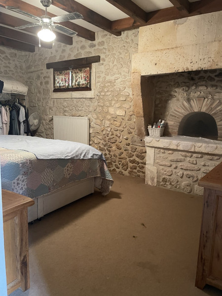 French property for sale in Champagne-et-Fontaine, Dordogne - &#8364;344,500 - photo 7