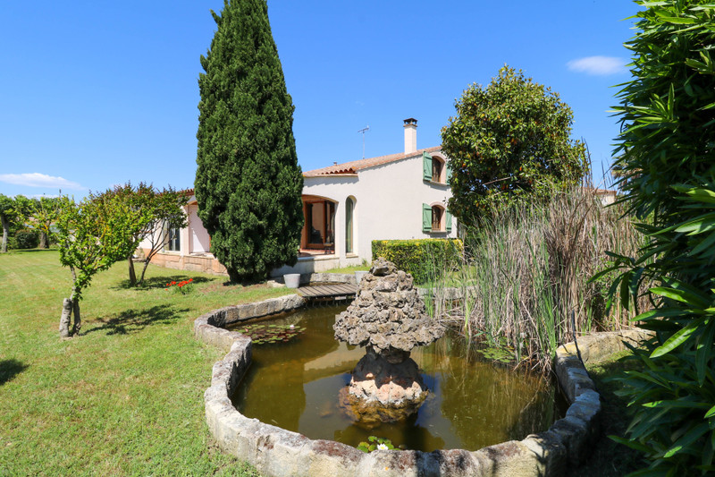 French property for sale in Aigues-Mortes, Gard - €1,225,000 - photo 1