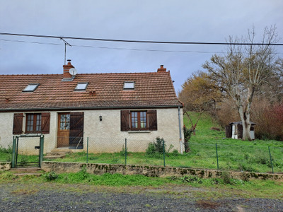 Maison à vendre à Vaumas, Allier, Auvergne, avec Leggett Immobilier