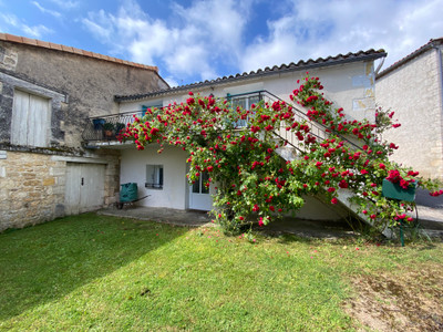 Maison à vendre à Charras, Charente, Poitou-Charentes, avec Leggett Immobilier