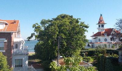French property for sale in Arcachon, Gironde - €369,000 - photo 1