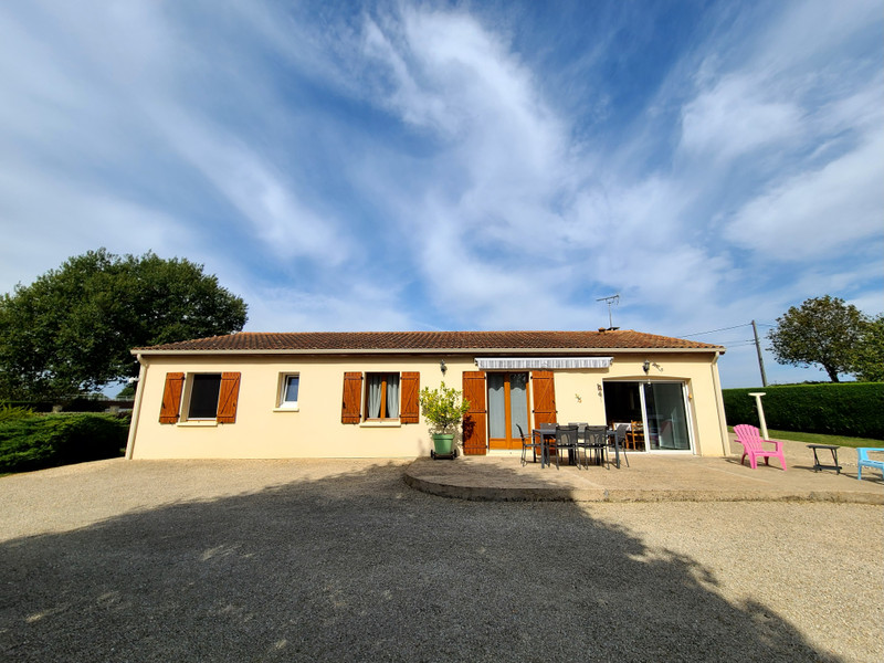 French property for sale in Civray, Vienne - €226,840 - photo 1