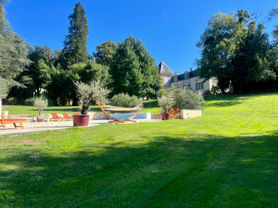 chateau for sale in Gironde