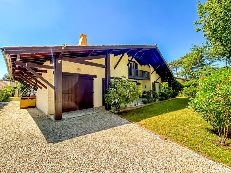 French property for sale in Andernos-les-Bains, Gironde - €659,574 - photo 8