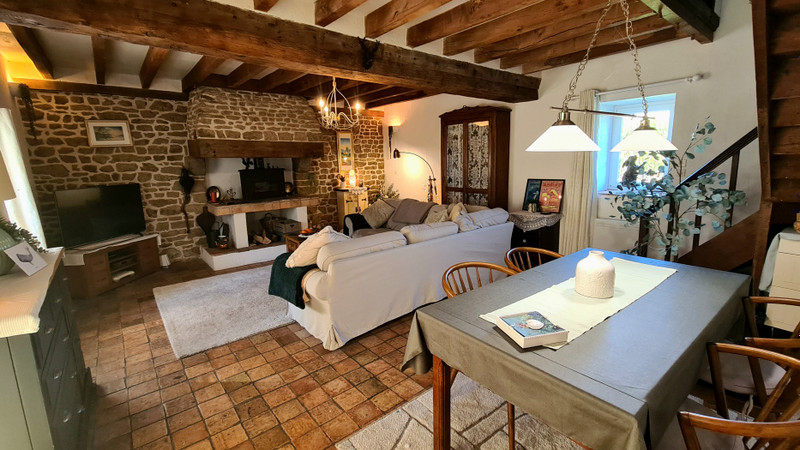 French property for sale in Gorron, Mayenne - €144,000 - photo 2
