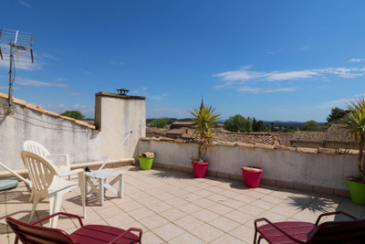 Maison à vendre à Lédenon, Gard, Languedoc-Roussillon, avec Leggett Immobilier