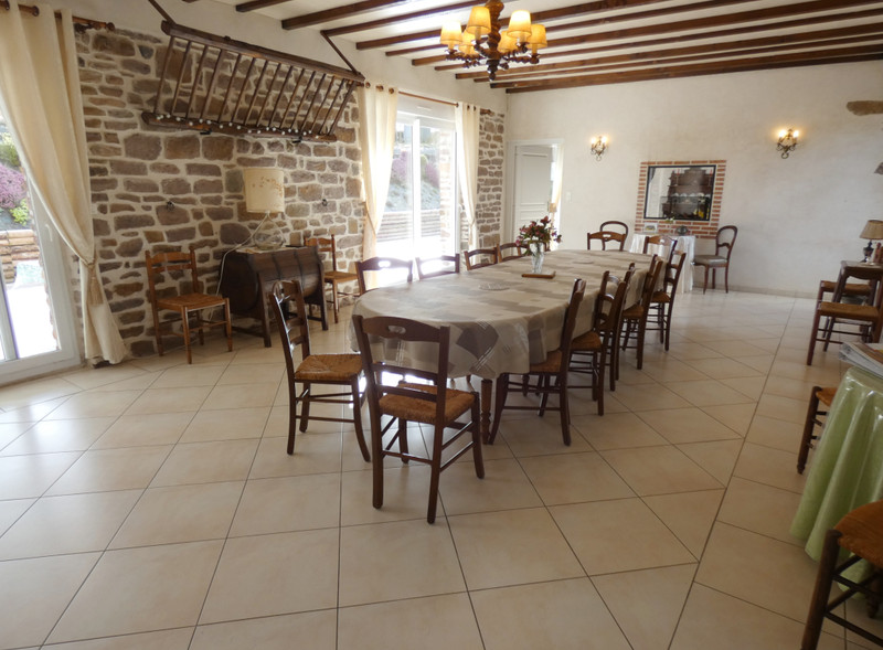 French property for sale in Ver, Manche - €798,000 - photo 6