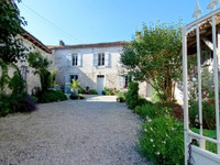 Maison à vendre à Champagne-et-Fontaine, Dordogne - 285.000 € - photo 1