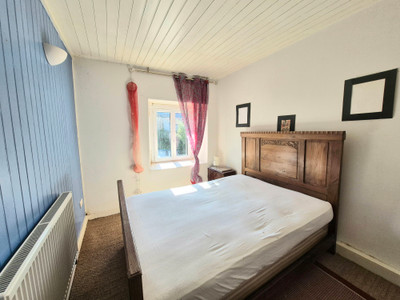 French property for sale in Pont-Melvez, Côtes-d'Armor - €299,999 - photo 12