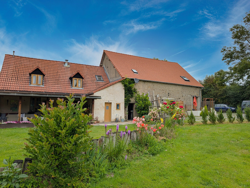 Maison à vendre à Saint-Léger-Magnazeix, Haute-Vienne - 290.500 € - photo 1