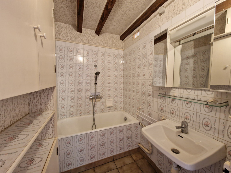French property for sale in Dignac, Charente - €212,000 - photo 9