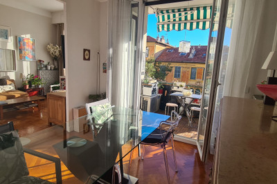 French property for sale in Nice, Alpes-Maritimes - €519,000 - photo 1