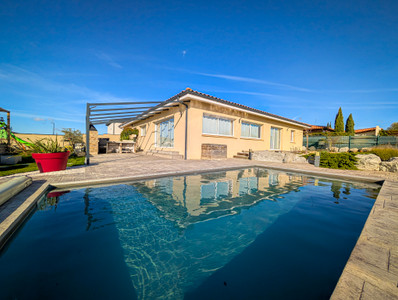 Maison à vendre à Carcassonne, Aude, Languedoc-Roussillon, avec Leggett Immobilier