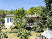 Propriété à vendre à Roussines, Charente - 119 500 € - photo n°1