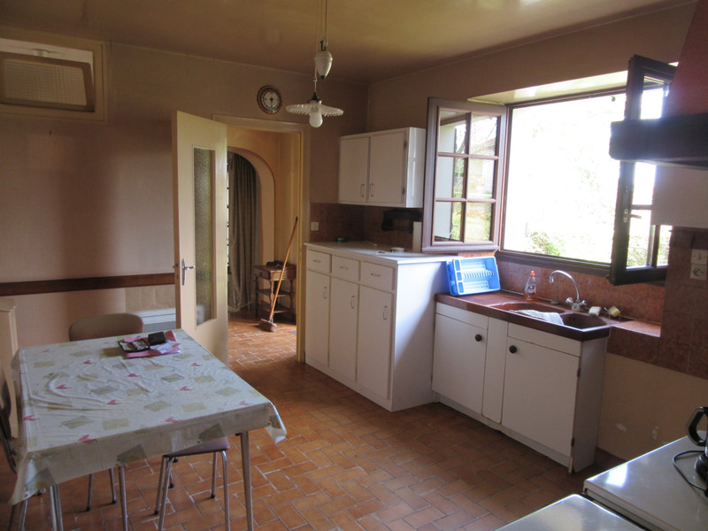 House for sale in ChâteauGarnier Vienne UNDER OFFER! Fantastic opportunity to update this