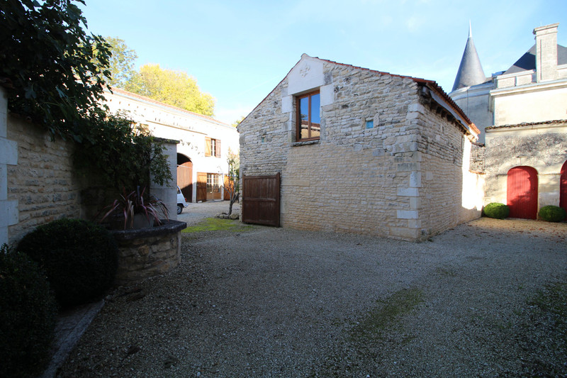 French property for sale in Barbezières, Charente - €185,000 - photo 10