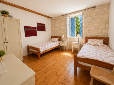 French property for sale in Crazannes, Charente-Maritime - €576,450 - photo 6