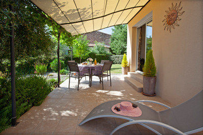 French property for sale in Cébazan, Hérault - €215,000 - photo 2