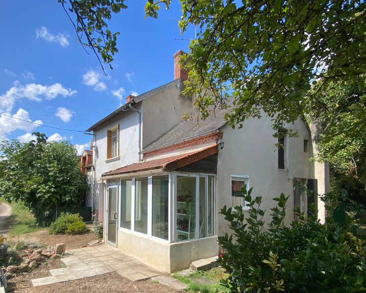 Maison à vendre à Saint-Désiré, Allier - 39.950 € - photo 1