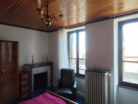 Maison à vendre à Saint-Gervais-d'Auvergne, Puy-de-Dôme - 86.000 € - photo 5