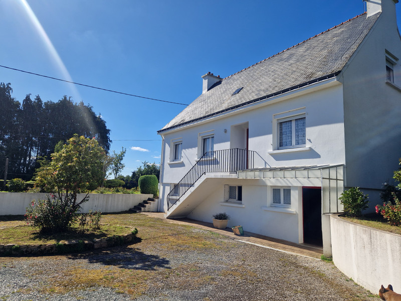 French property for sale in Gourin, Morbihan - €349,800 - photo 2