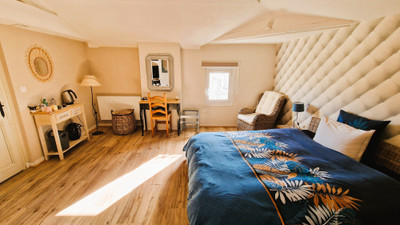 French property for sale in Saint-Seurin-sur-l'Isle, Gironde - €599,000 - photo 3