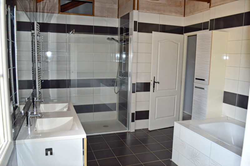 French property for sale in Marmande, Lot-et-Garonne - €335,000 - photo 9