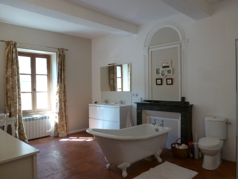 French property for sale in Pépieux, Aude - &#8364;195,000 - photo 10