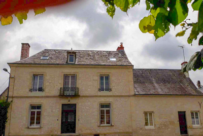 Maison à vendre à Benais, Indre-et-Loire, Centre, avec Leggett Immobilier