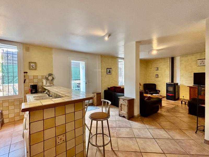 French property for sale in Vinça, Pyrénées-Orientales - €186,000 - photo 2