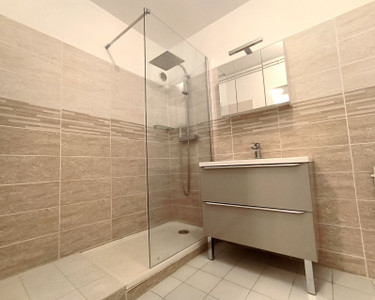 French property for sale in Avignon, Vaucluse - €265,000 - photo 3